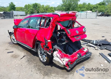 2017 Volkswagen Golf Alltrack Tsi S/Tsi Se/Tsi Sel from USA, damaged, VIN 3VWH17AUXHM529780